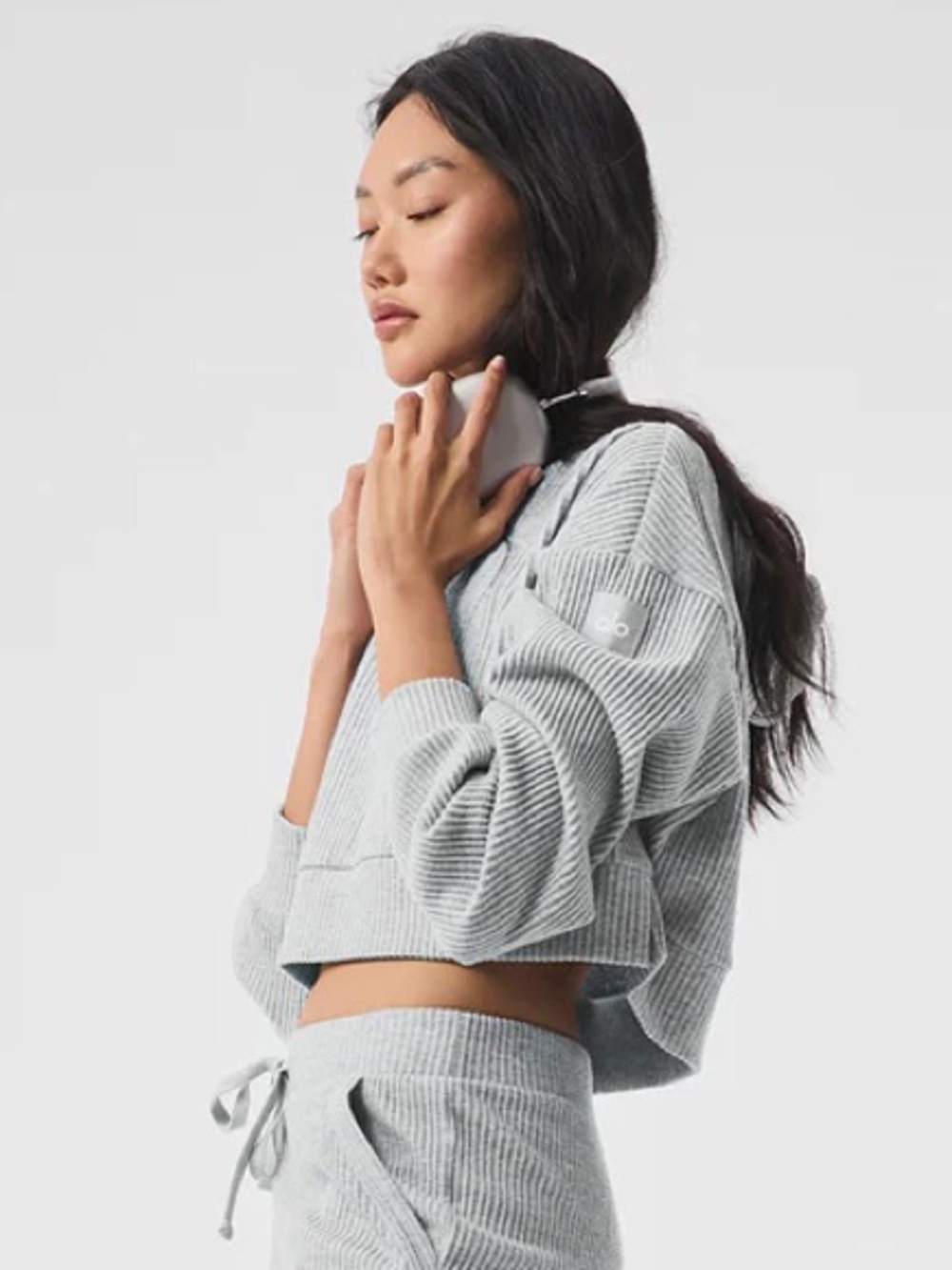 ALO Yoga Cropped Ribbed Muse Hoodie in Grey